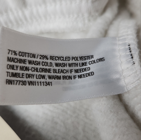 Women's Mid-Rise Fleece Shorts - Universal Thread White L - Picture 7 of 12